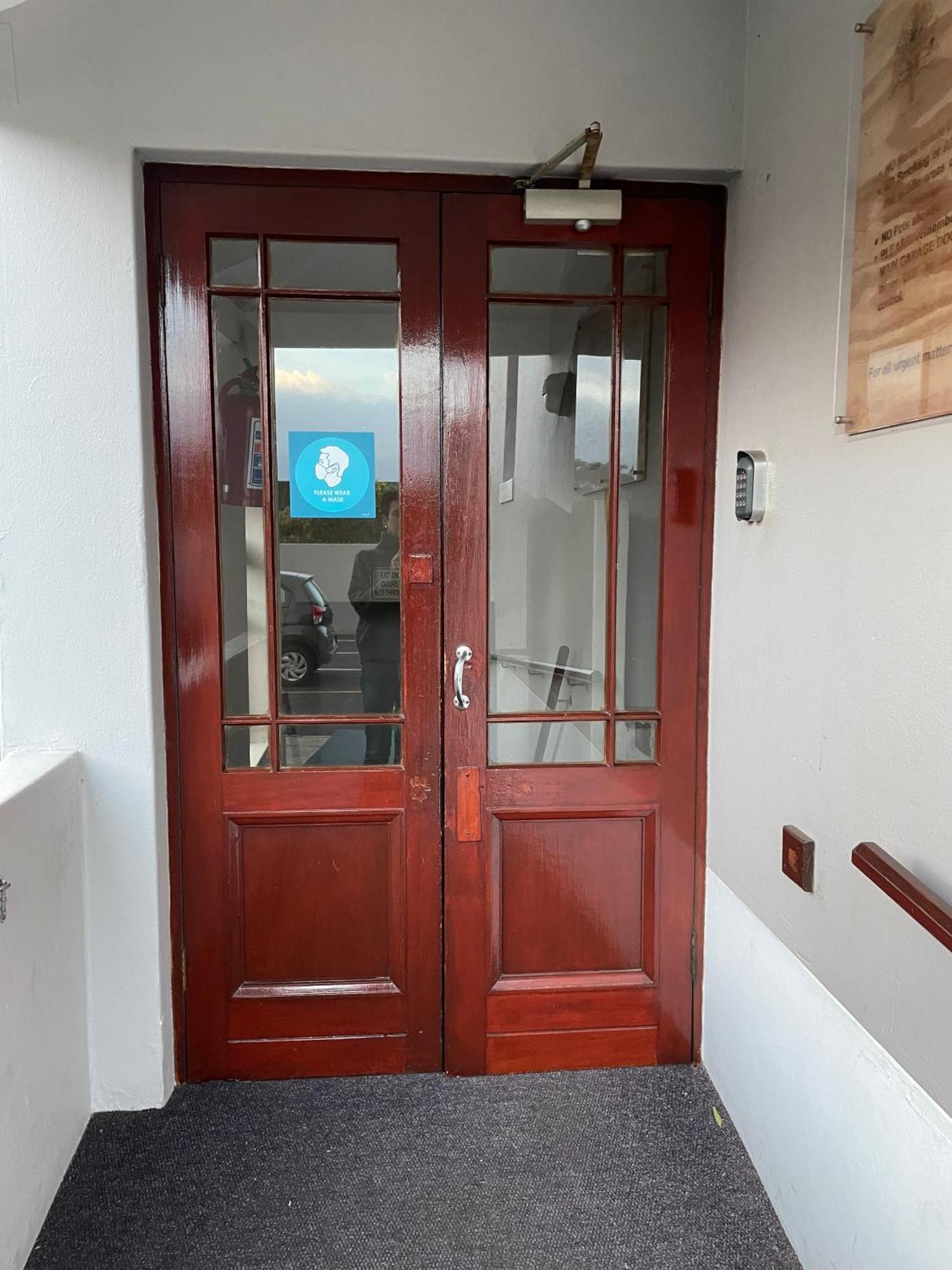 Appartement Oak On Main à Hermanus Extérieur photo